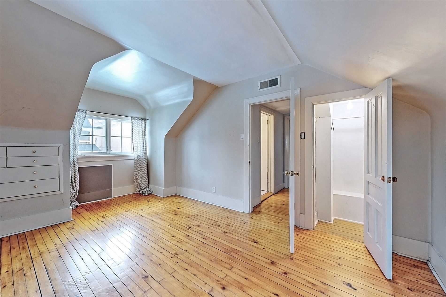 28 Dunvegan Rd