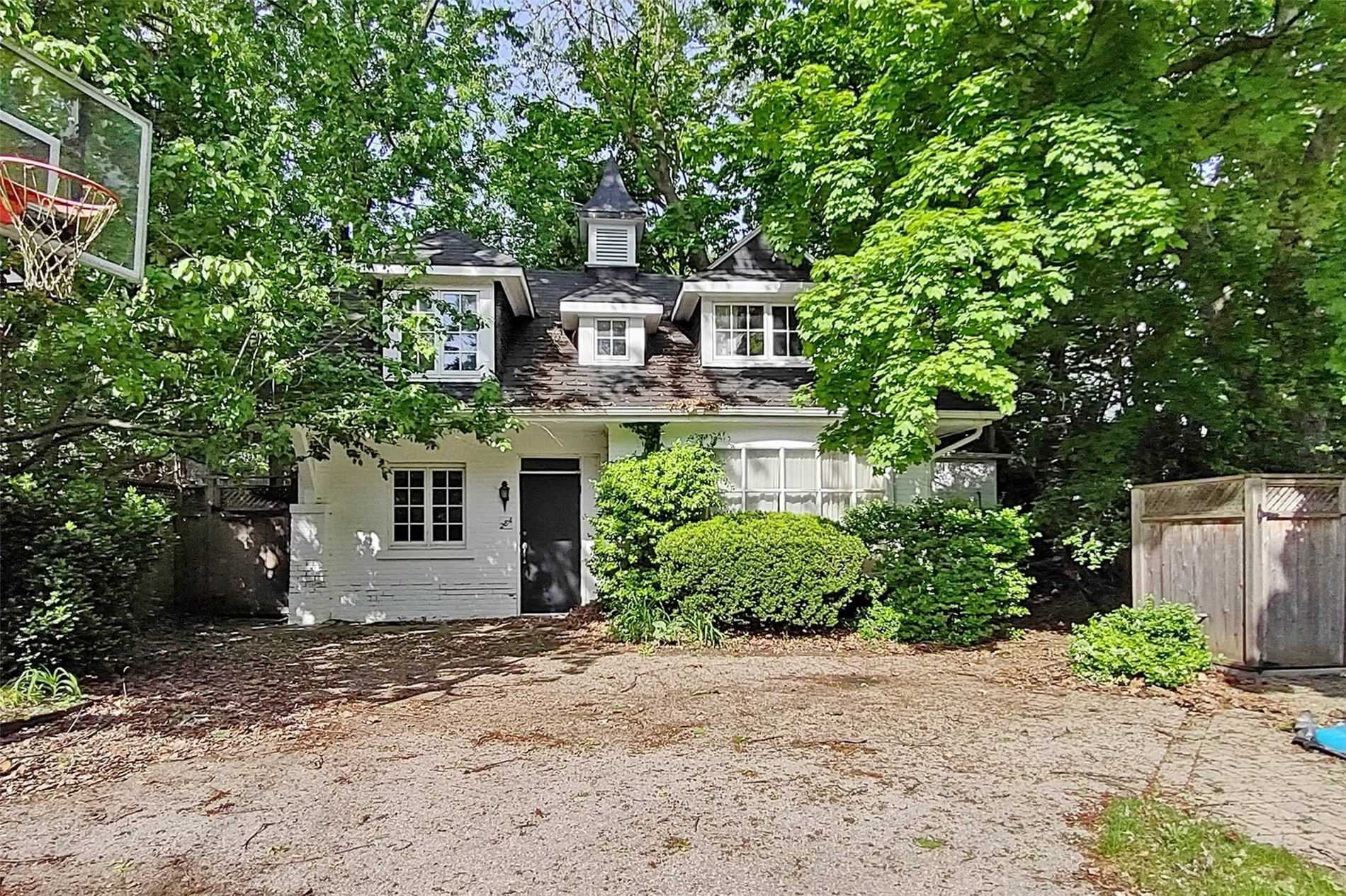28 Dunvegan Rd