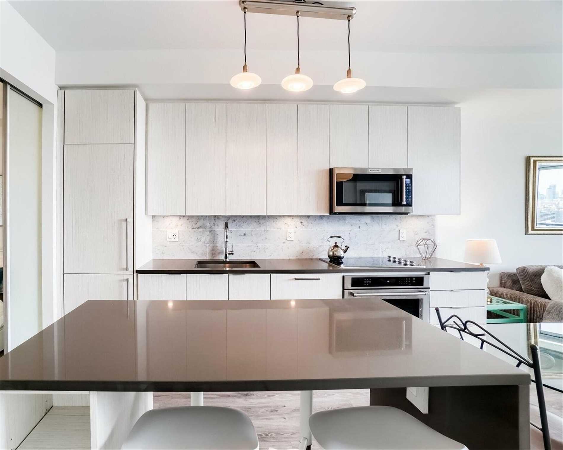 38 Iannuzzi St, #2505