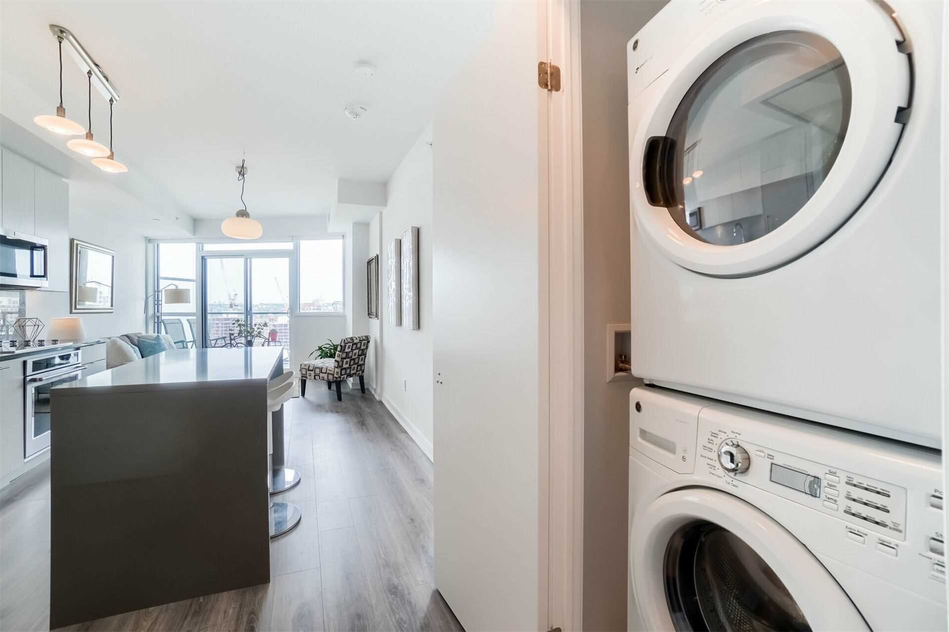38 Iannuzzi St, #2505