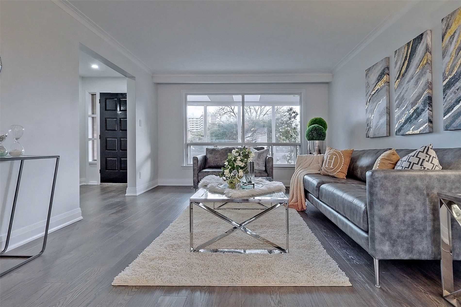 50 Bickerton Cres