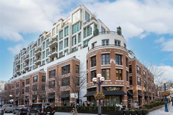 118 Yorkville Ave, Toronto