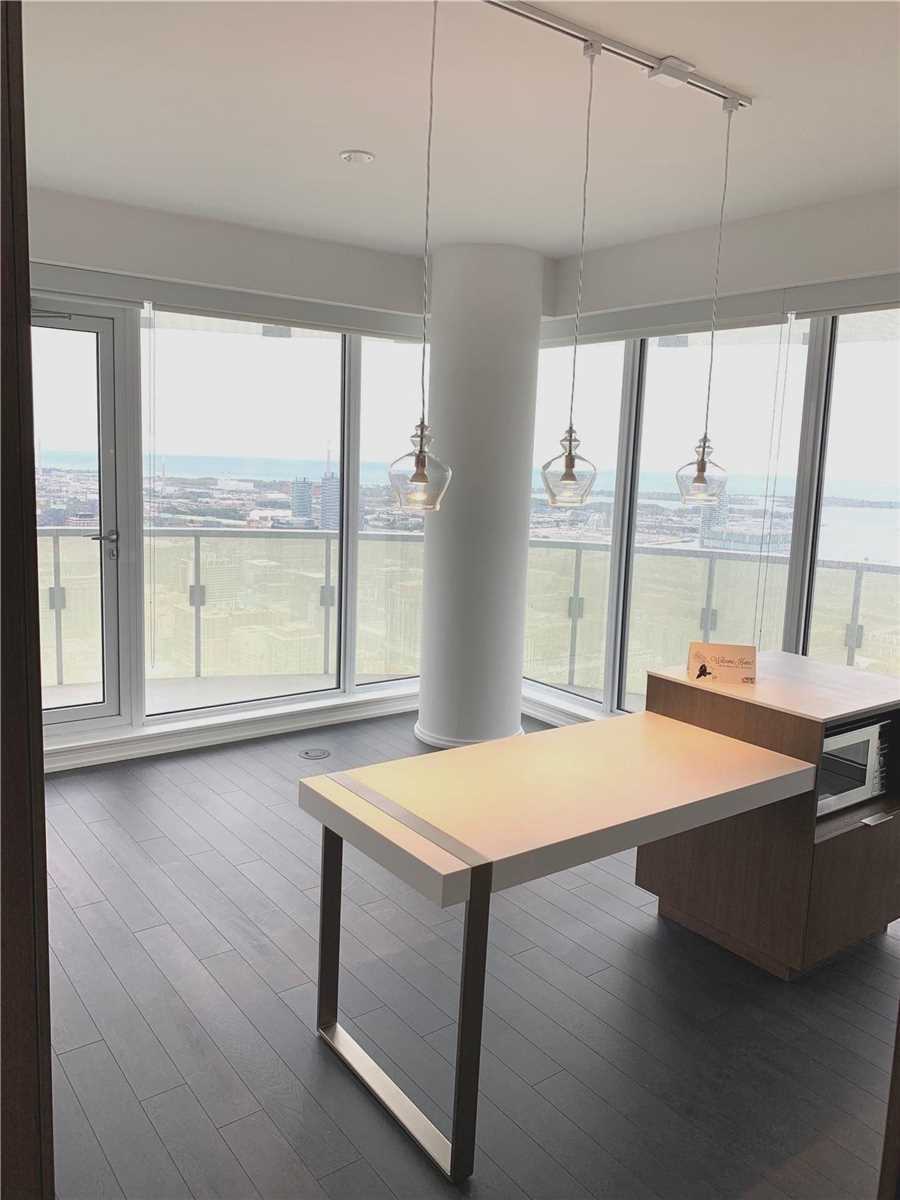 197 Yonge St, #5005
