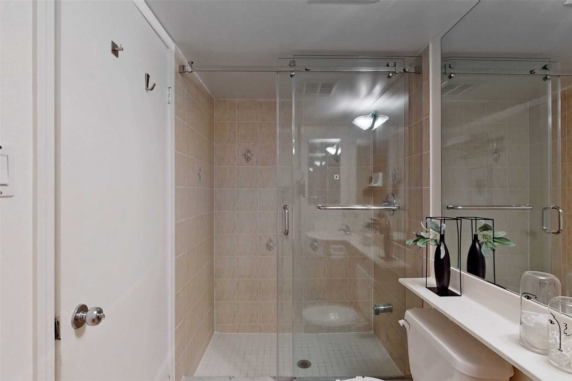 Listing C5742054 - Large Photo # 22