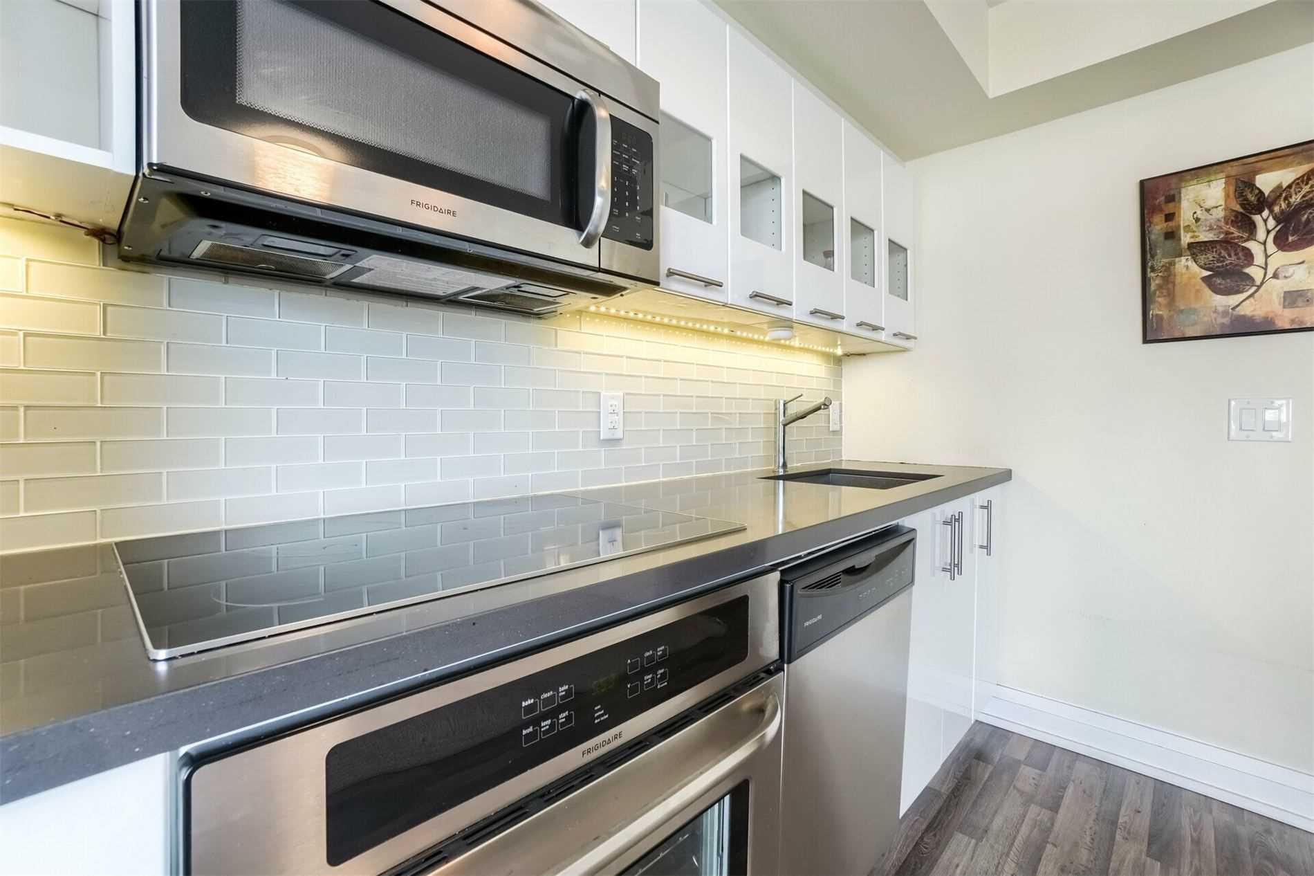 555 Wilson Ave W, #E109