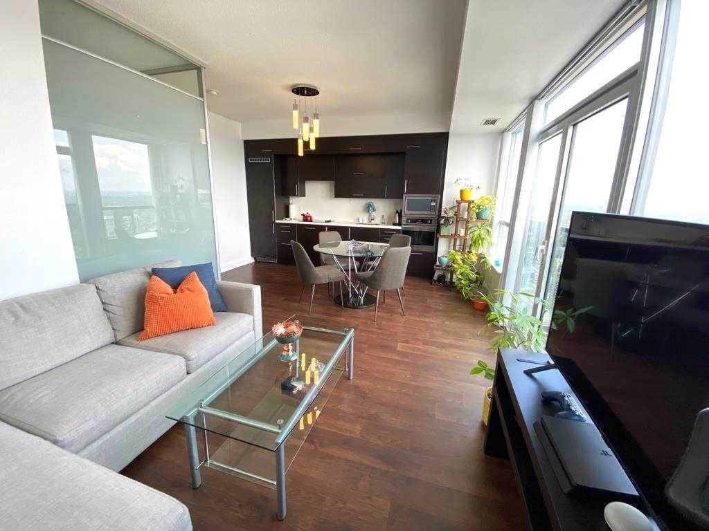 5 Sheppard Ave E, #3824
