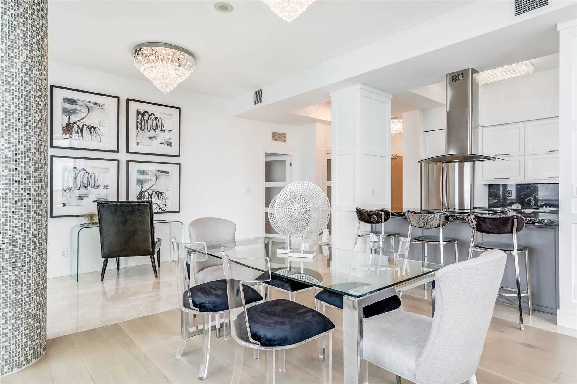 65 Bremner Boulevard, #5104