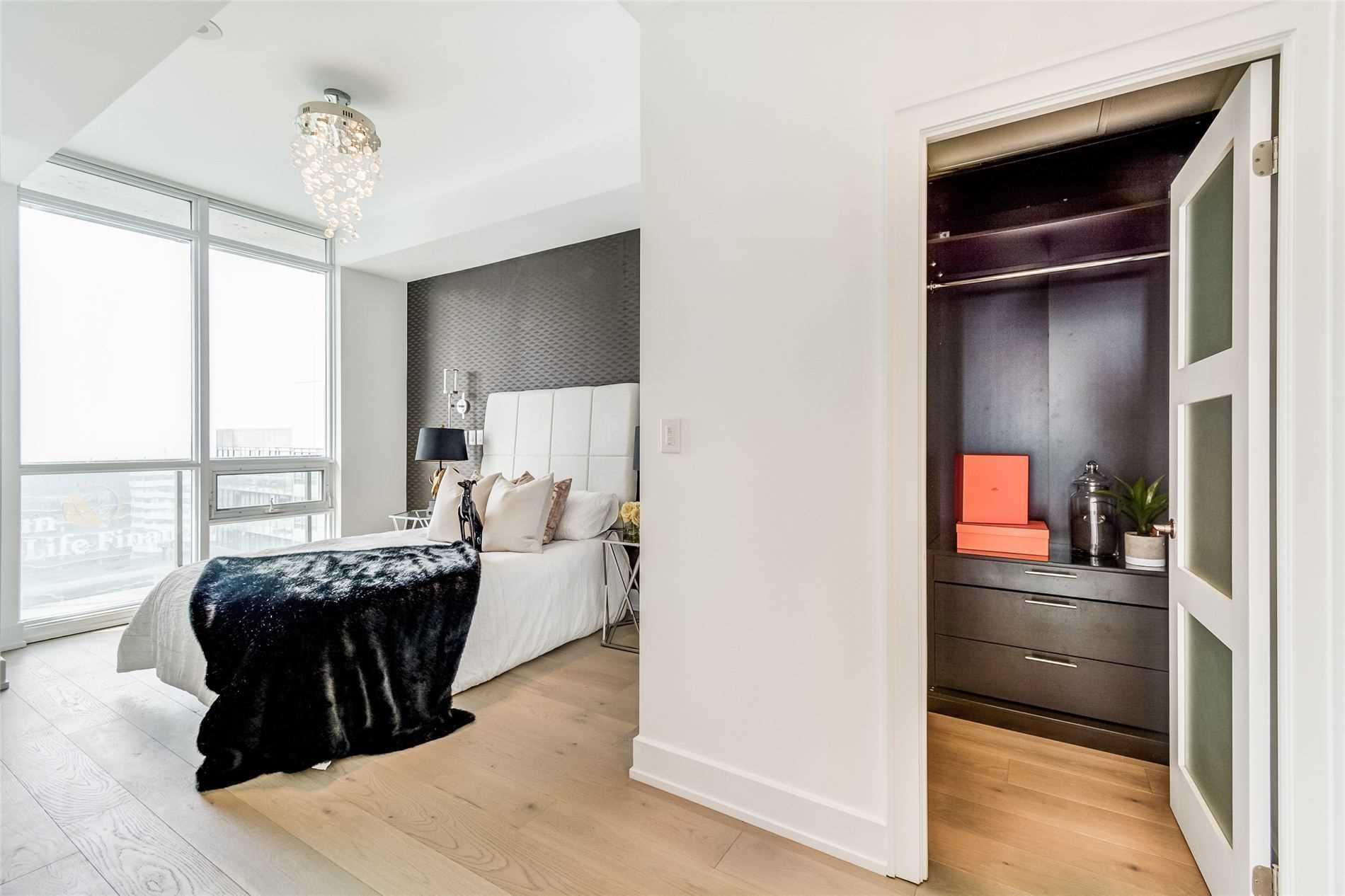 65 Bremner Boulevard, #5104