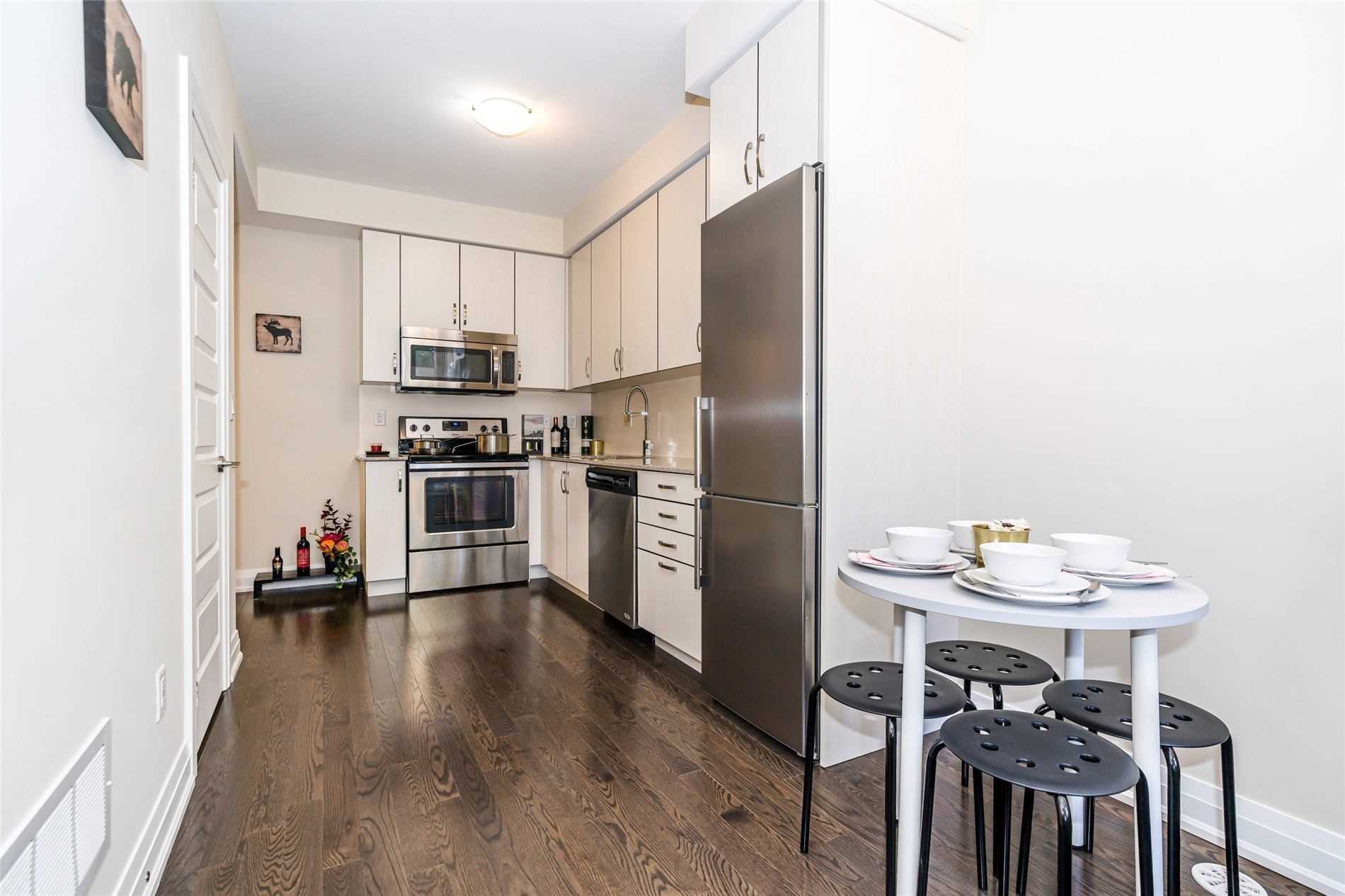 23 Eldora Ave, #102