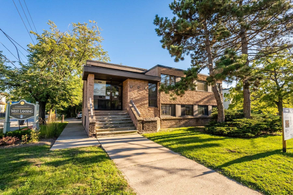 307 Sheppard Ave W