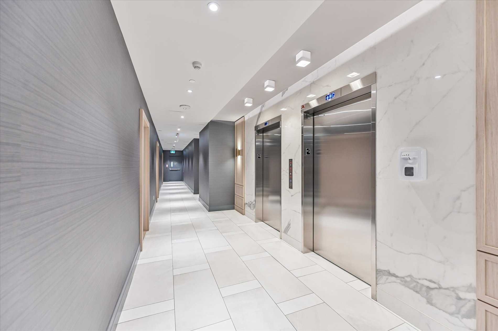 621 Sheppard Avenue E, #318