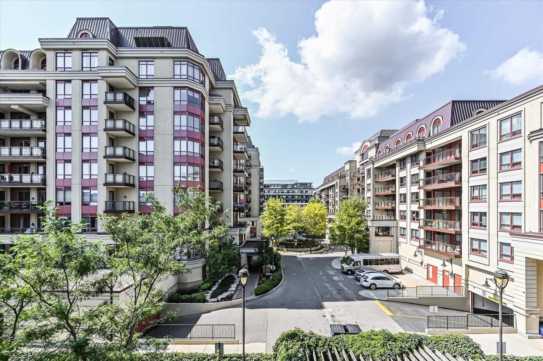 621 Sheppard Avenue E, #318
