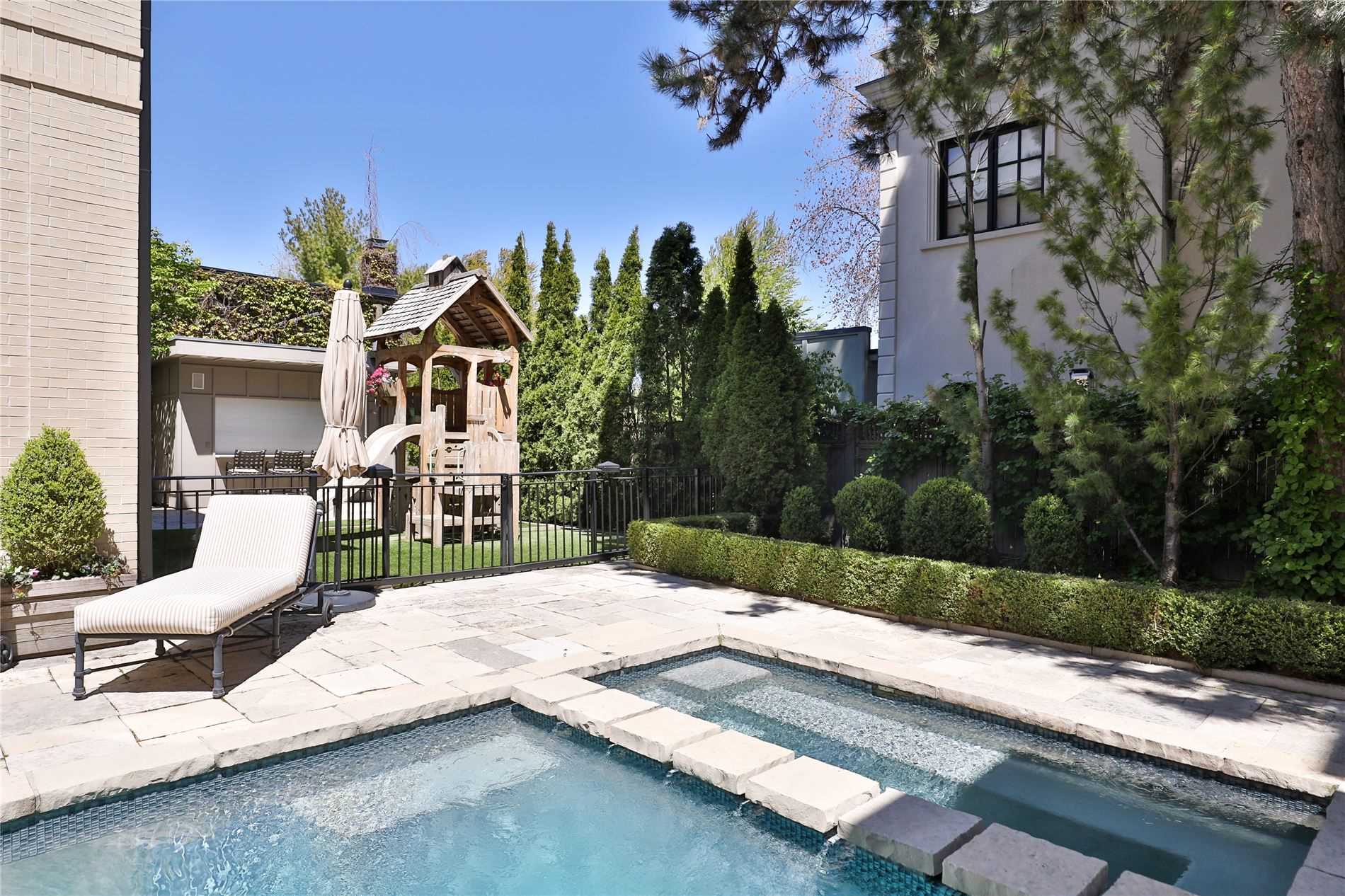 139 Dunvegan Road