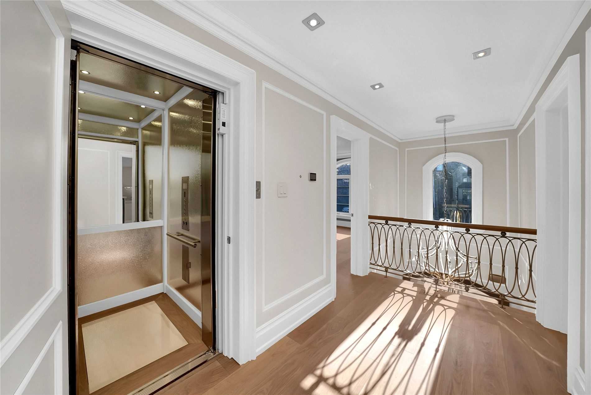 523 Vesta Drive