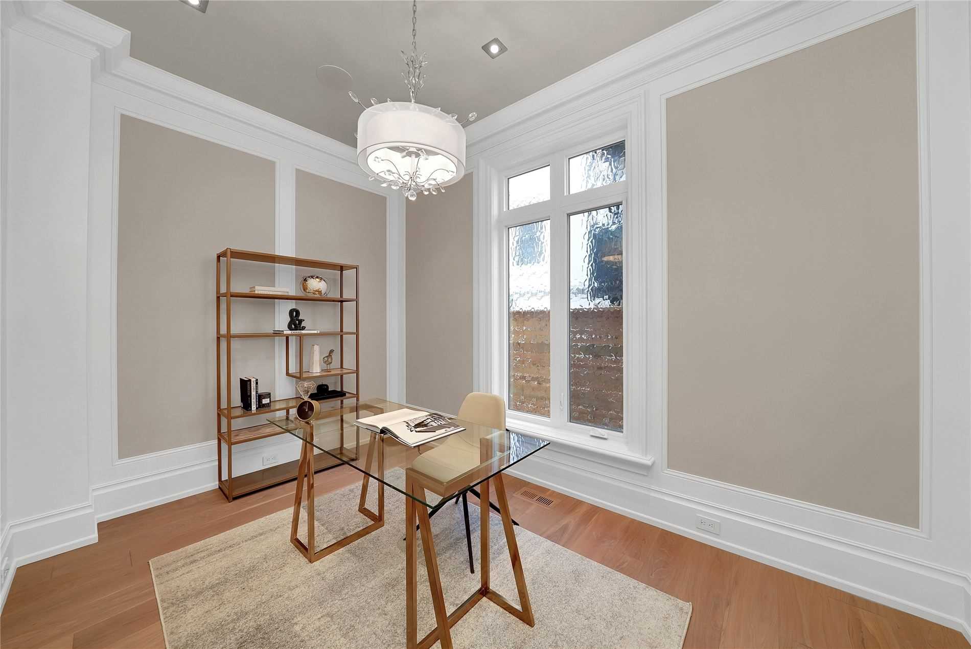 523 Vesta Drive