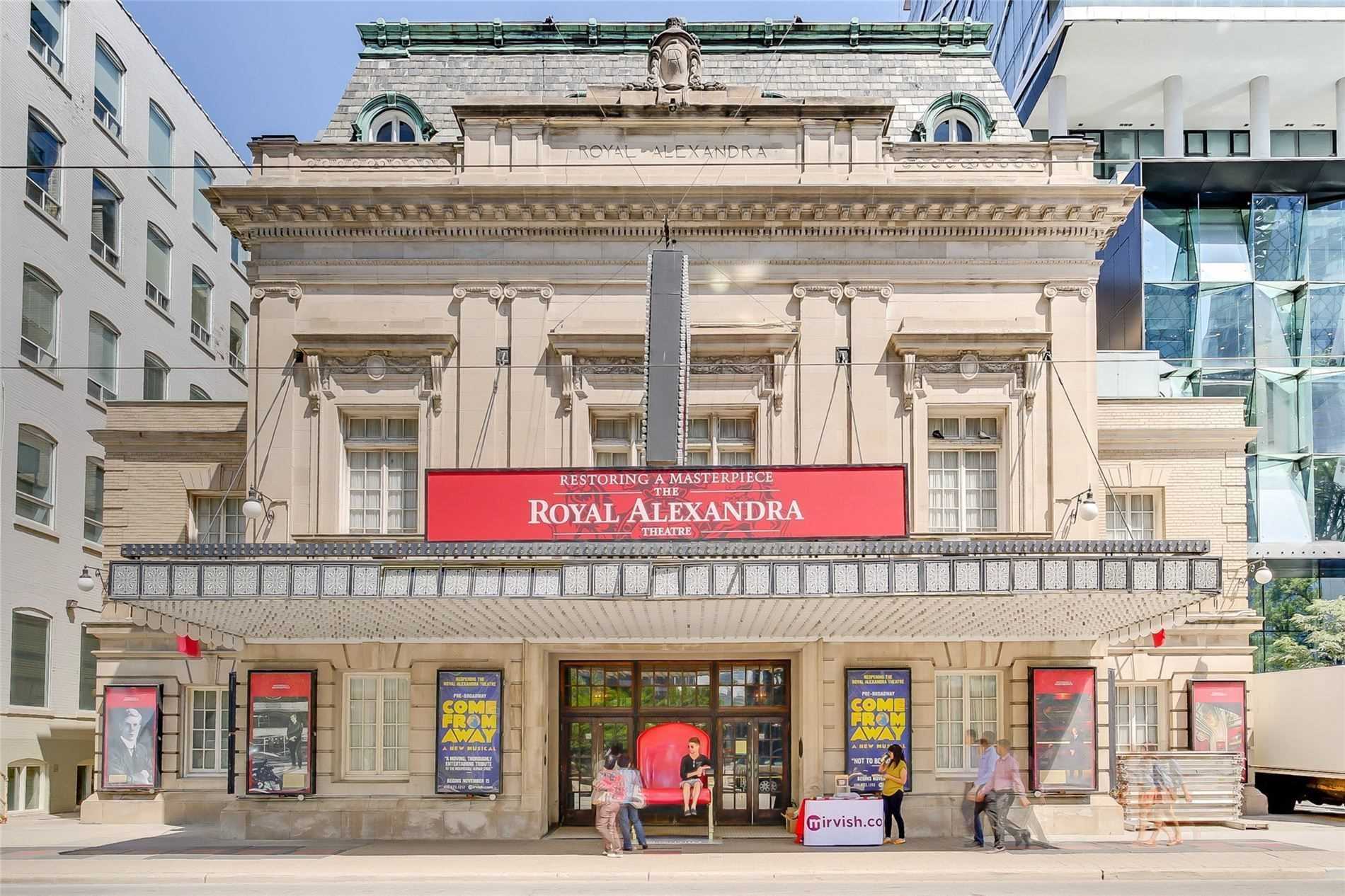 224 King St W, #1407