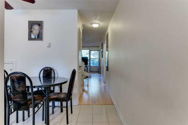 50 Sunny Glenway Glwy 50 Sunny Glenway Glwy