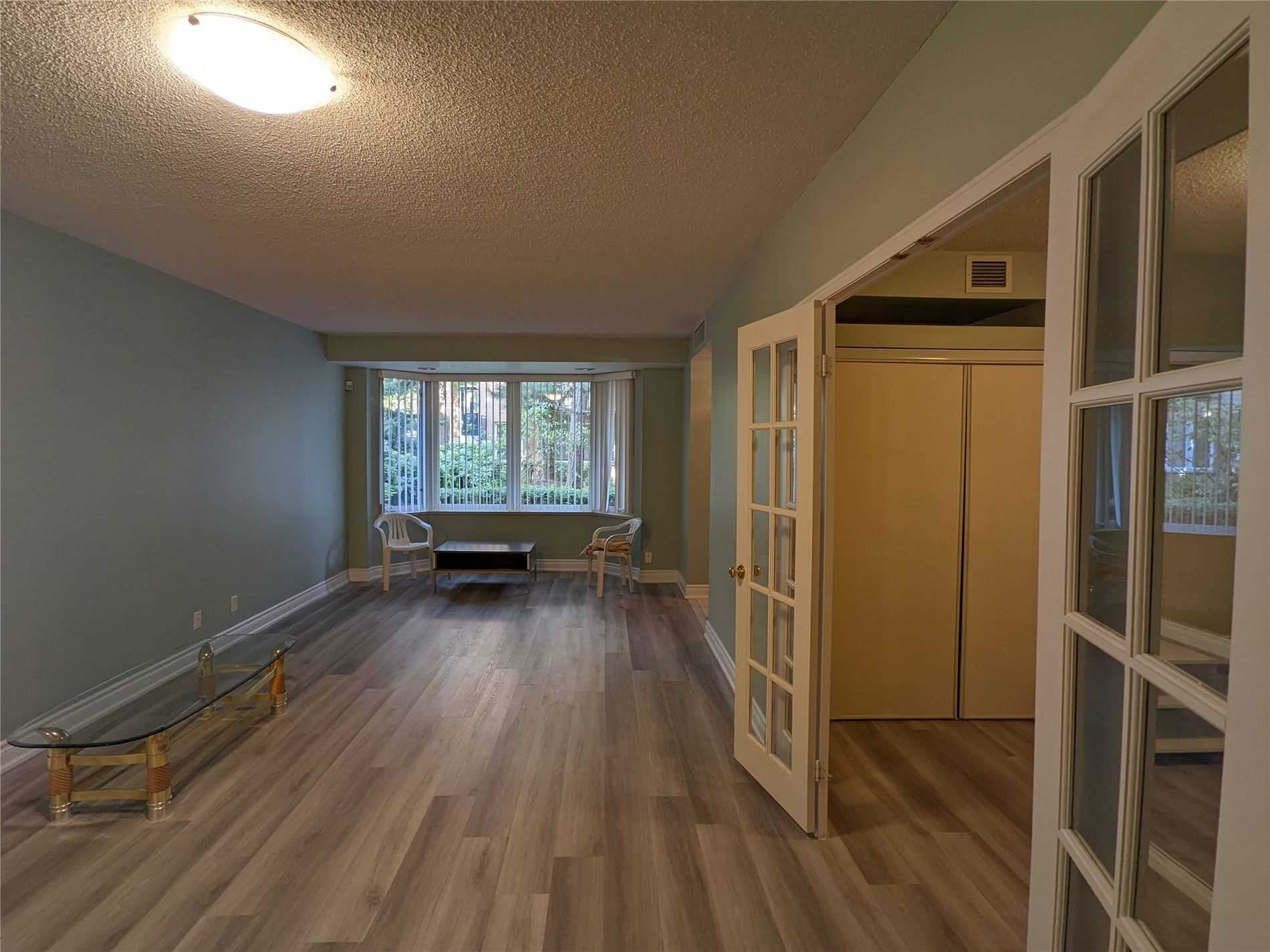 28 Sommerset Way #1031