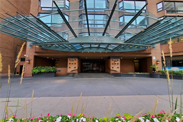 1166 Bay St, Toronto