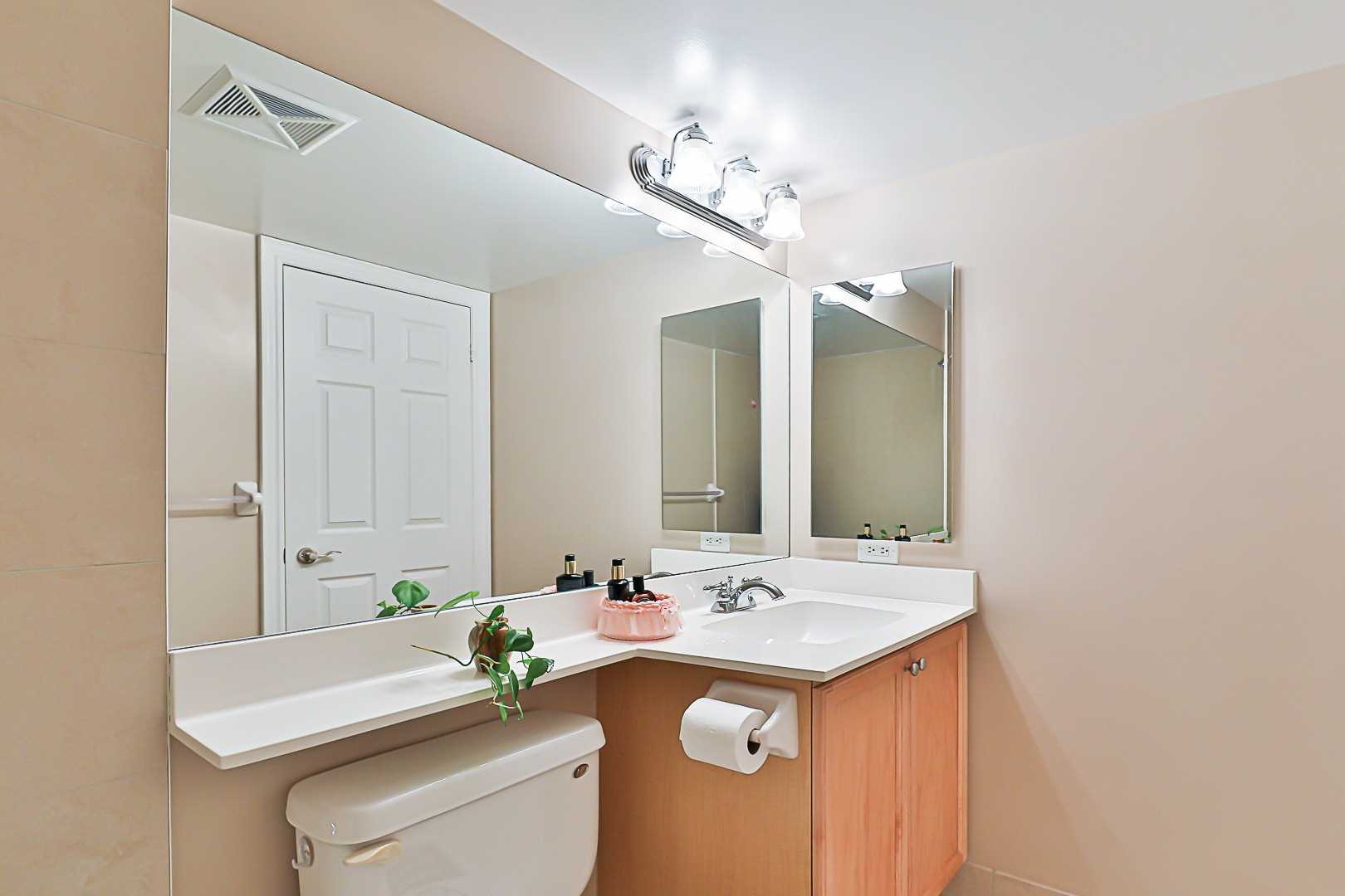 15 Greenview Avenue, #507