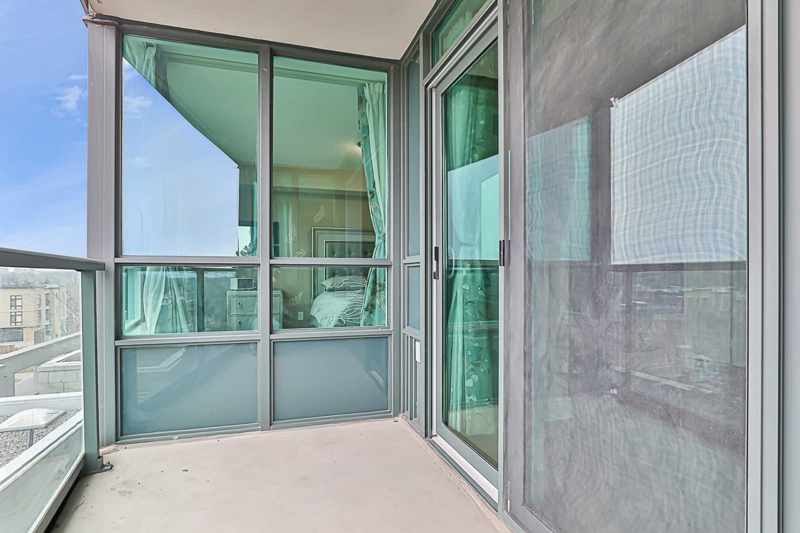 15 Greenview Avenue, #507
