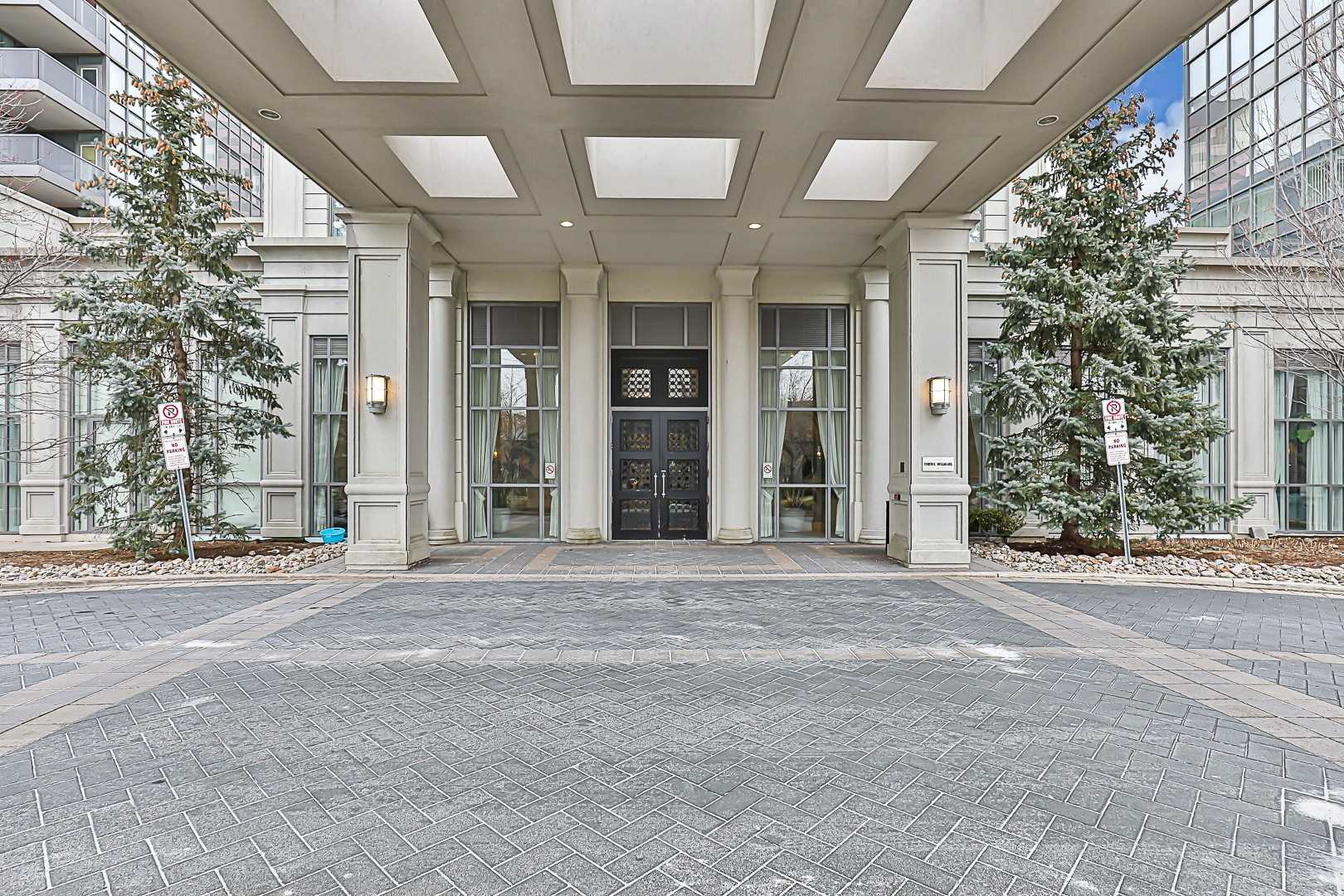 15 Greenview Avenue, #507