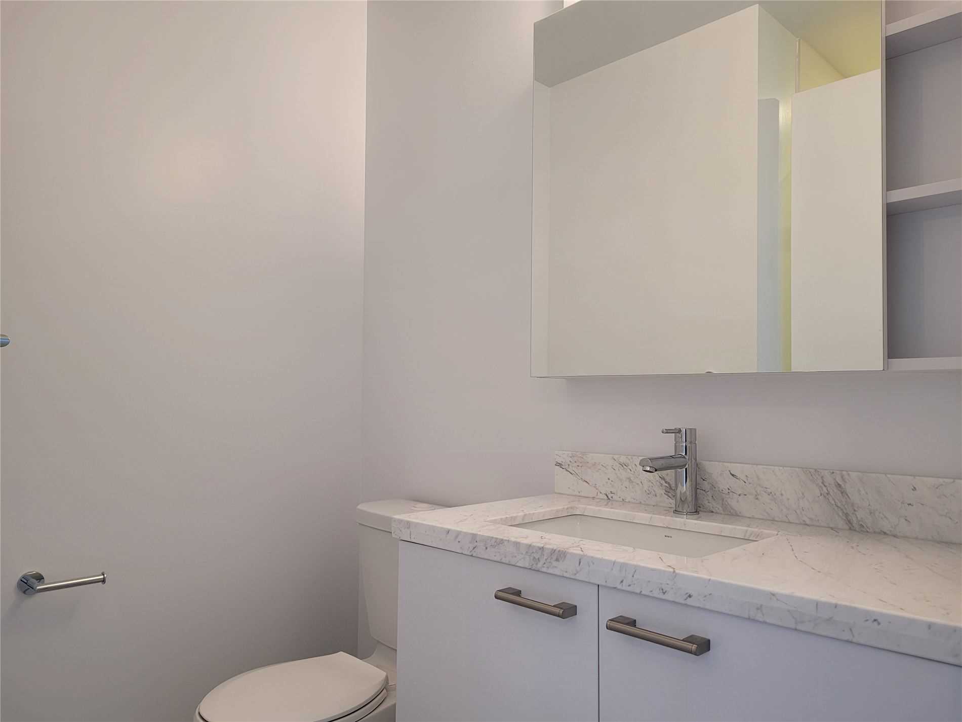 2221 Yonge Street #3306