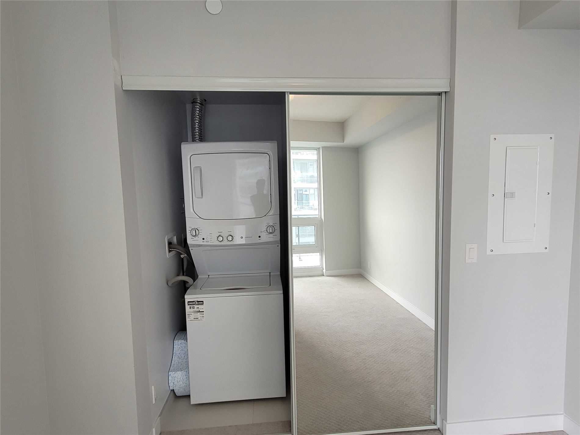 2221 Yonge Street #3306