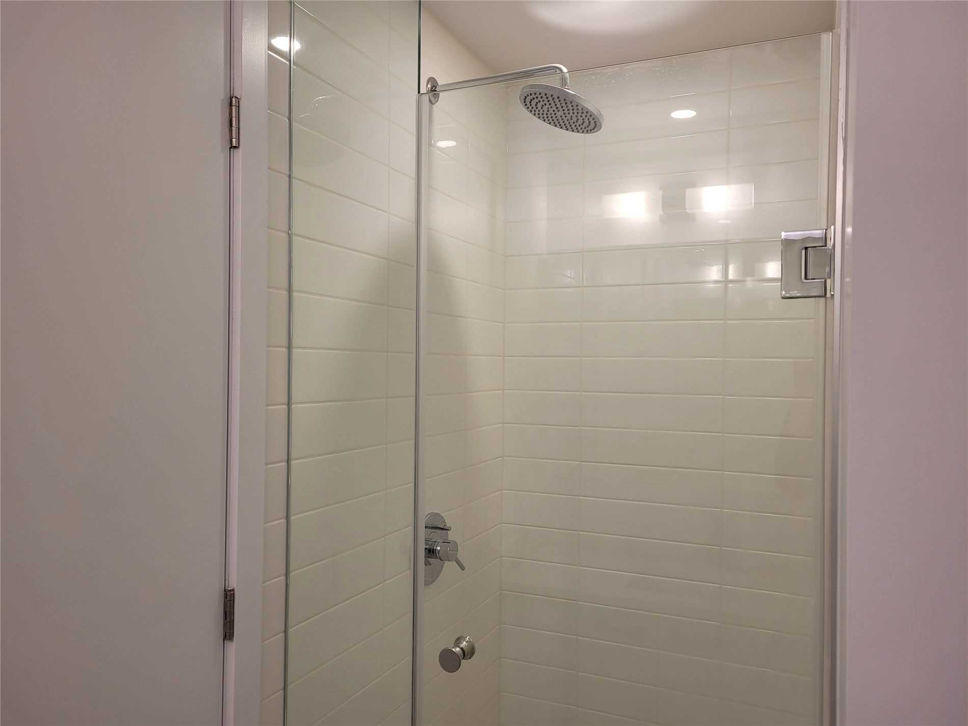 2221 Yonge Street #3306