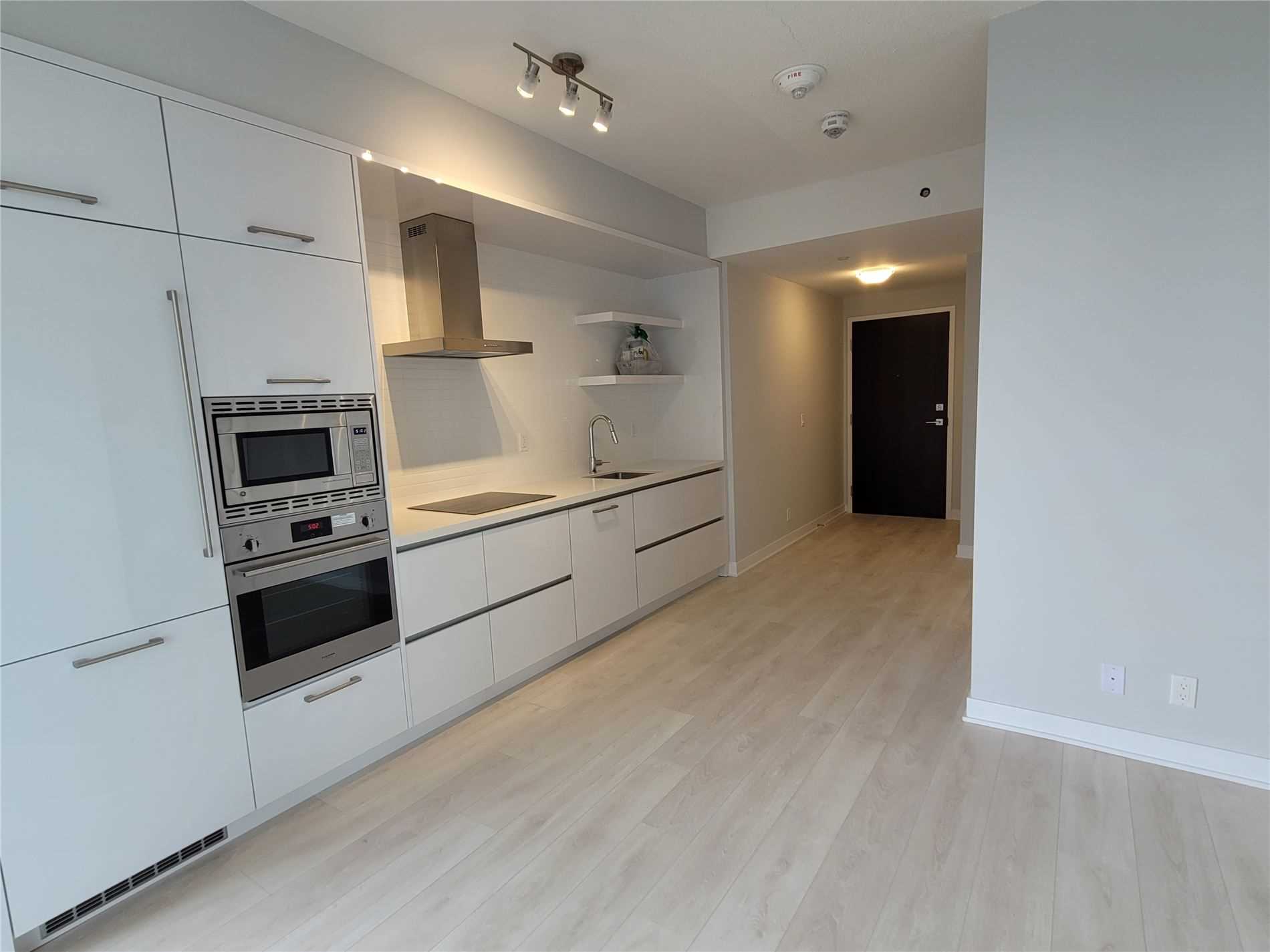 2221 Yonge Street #3306