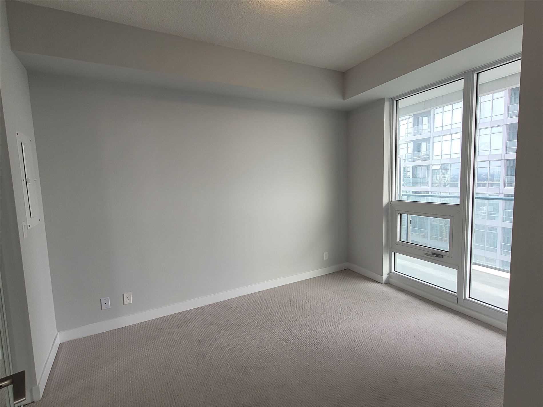 2221 Yonge Street #3306