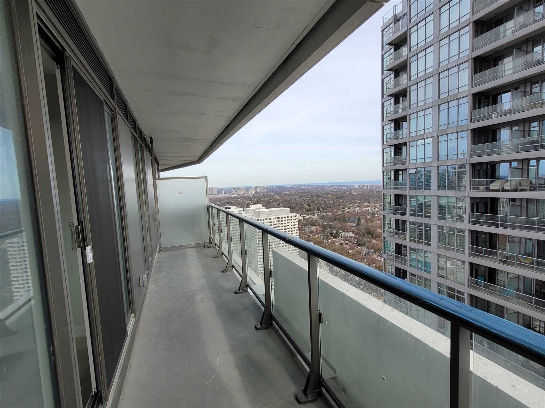 2221 Yonge Street #3306