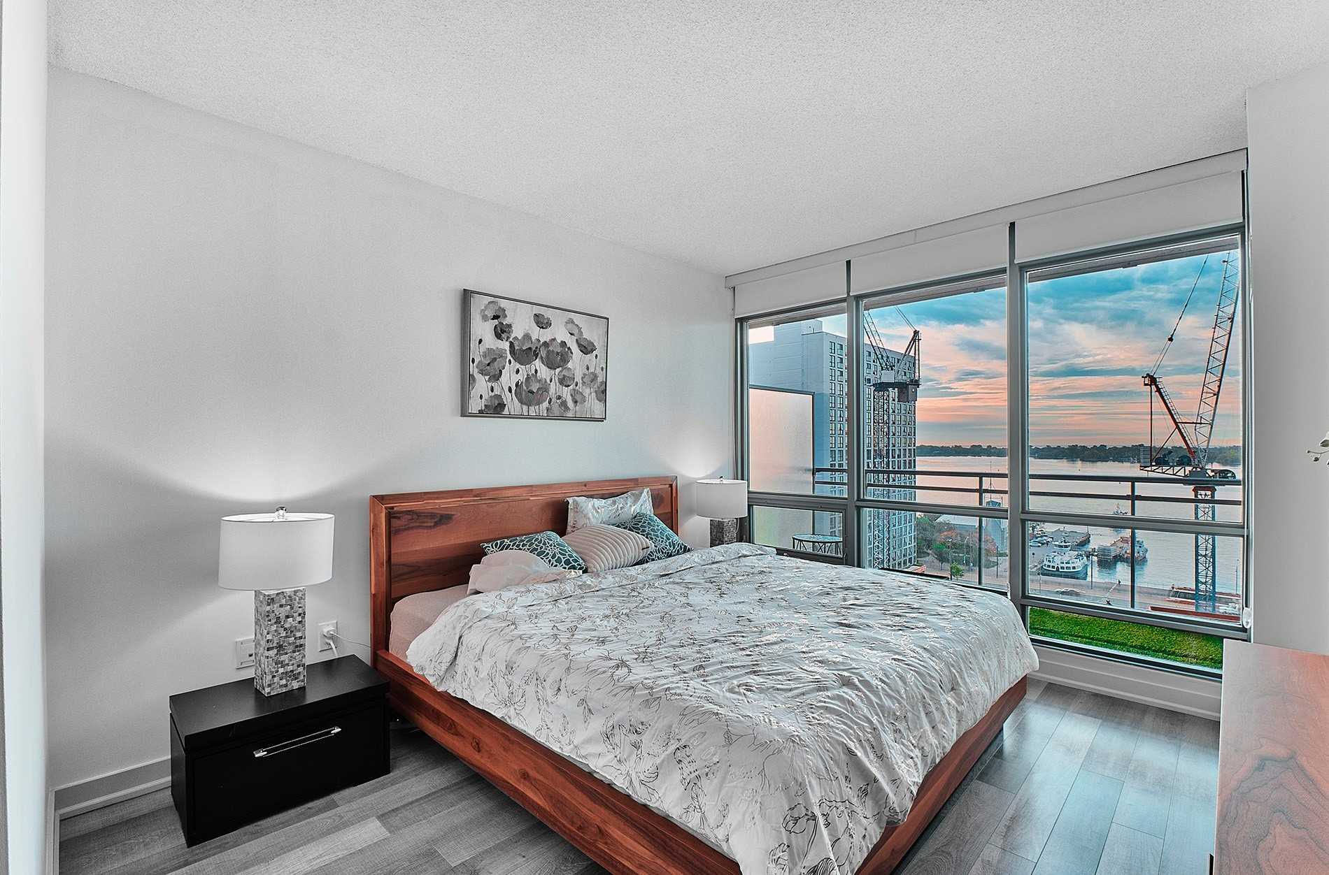 5 Mariner Terrace, #1203