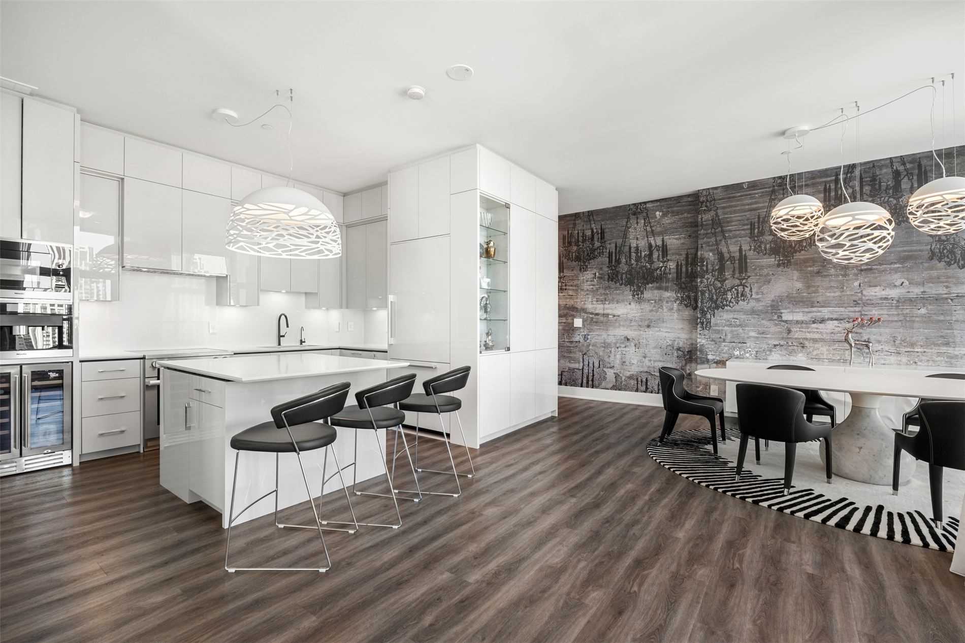 1486 Bathurst St, #Ph02