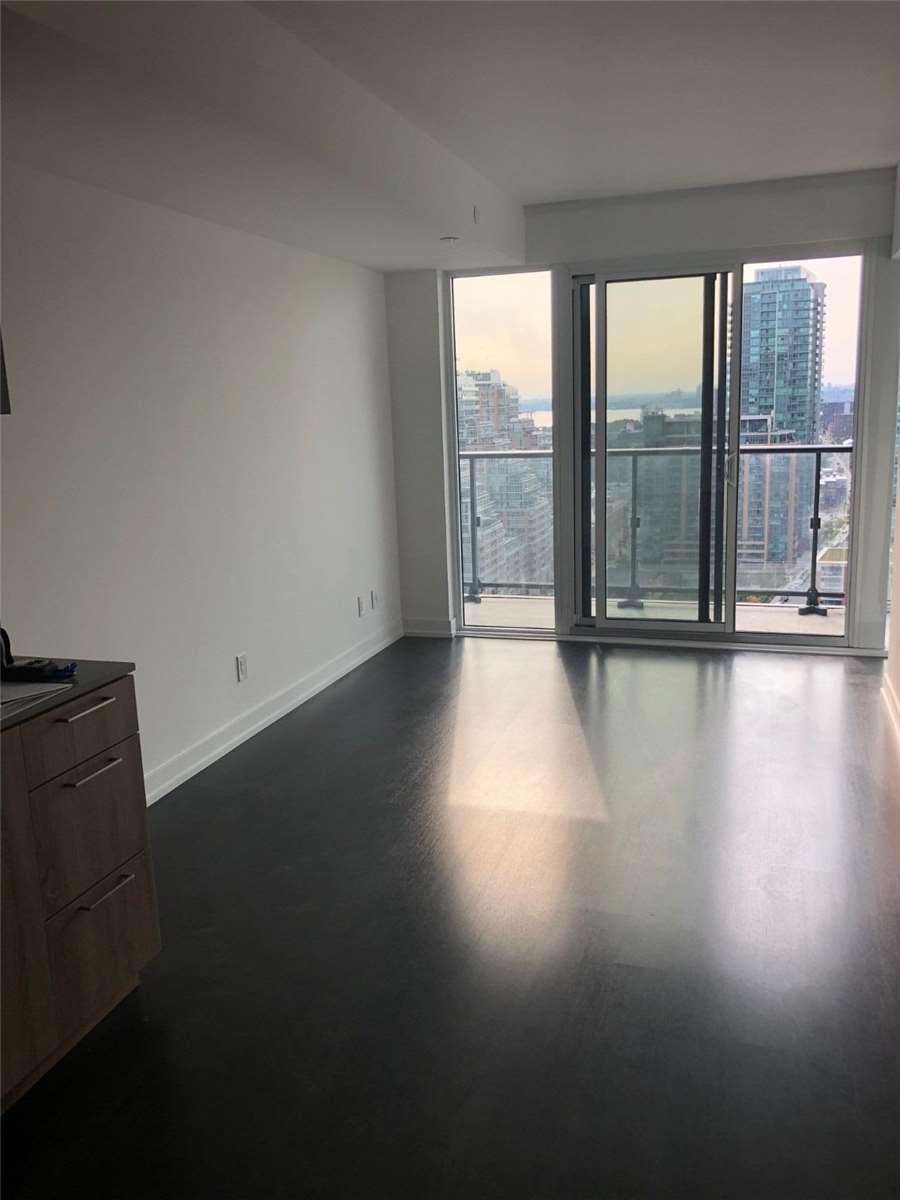 19 Western Battery Rd, #2216