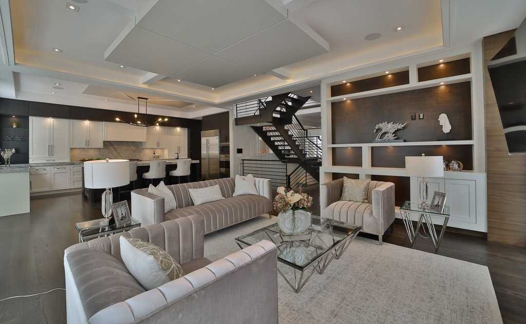 225 Northwood Drive