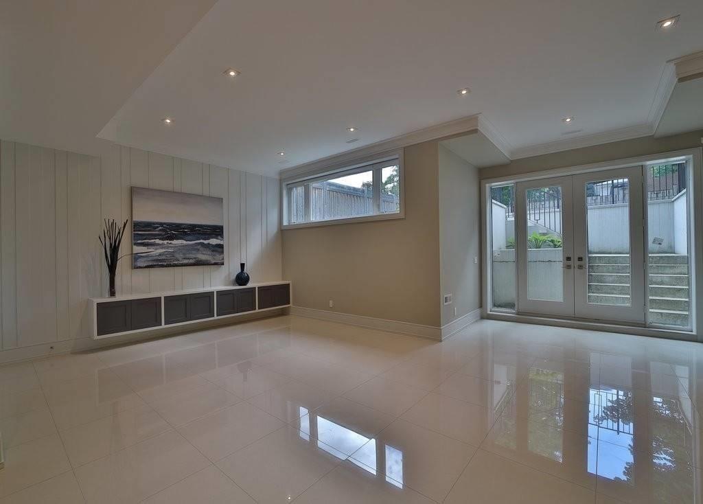 225 Northwood Drive