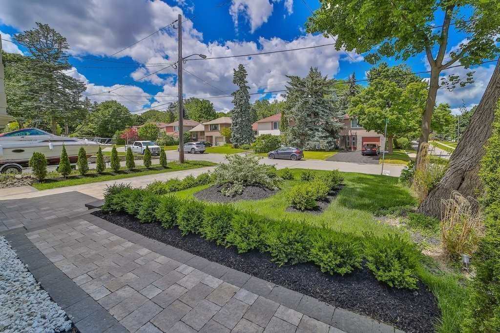 225 Northwood Drive