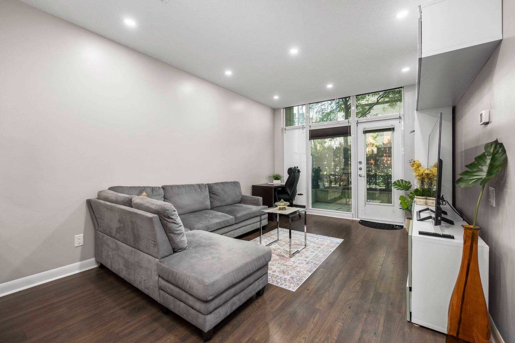 525 Wilson Ave, #143