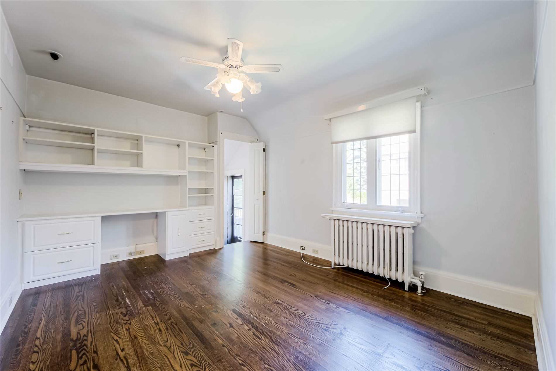 599 Spadina Rd