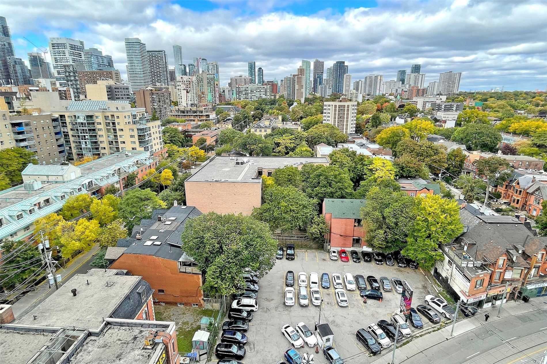 219 Dundas St E, #1709