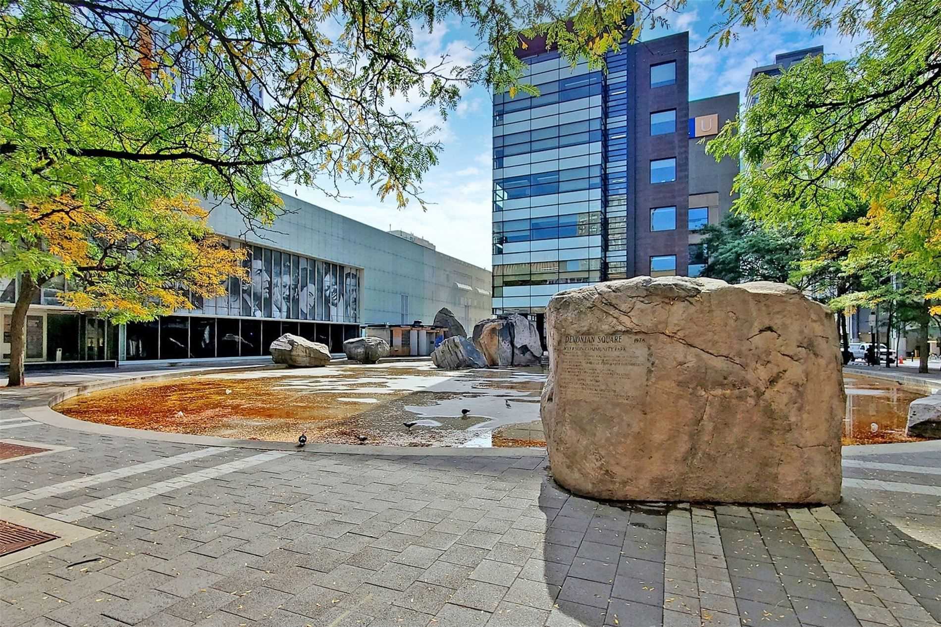 219 Dundas St E, #1709