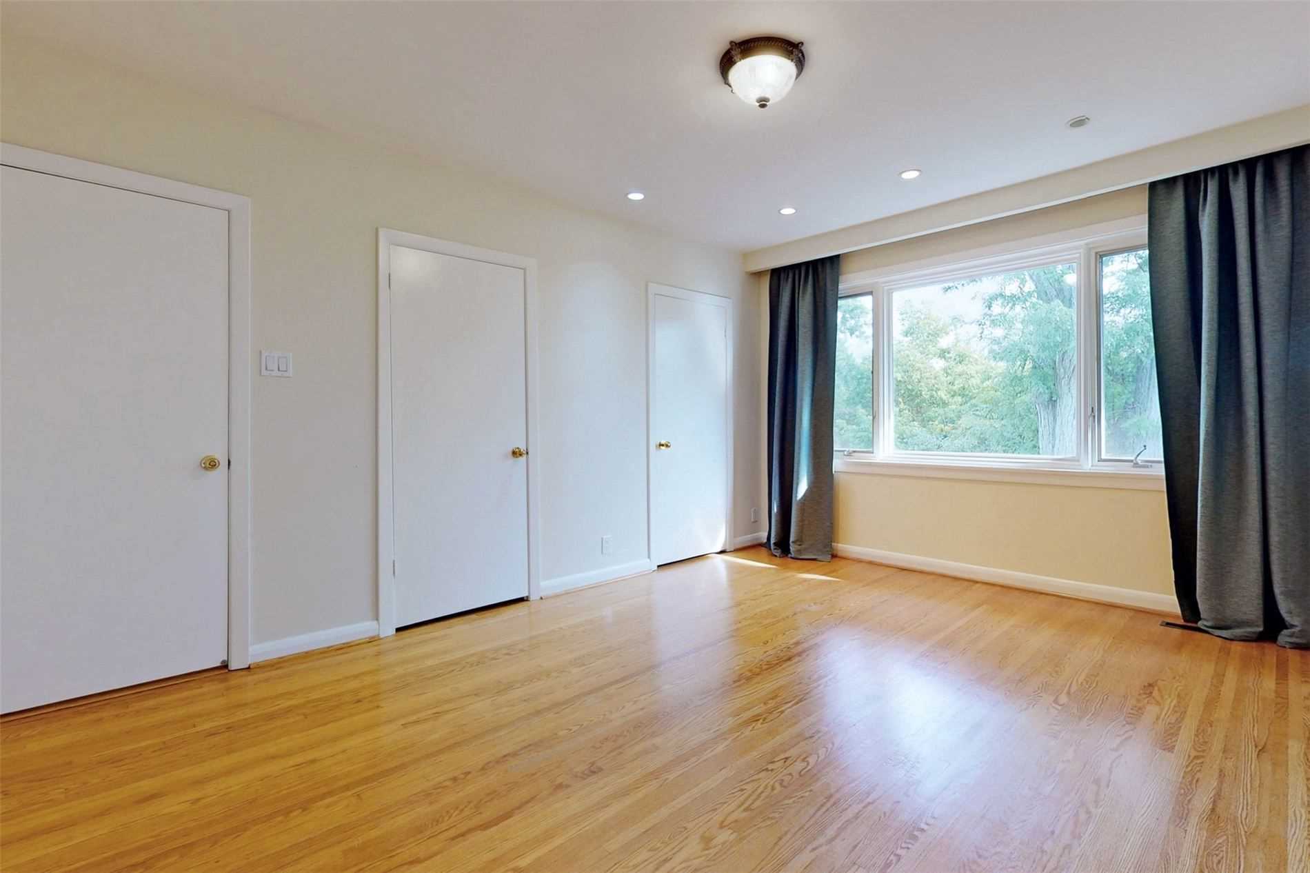 103 Alamosa Drive