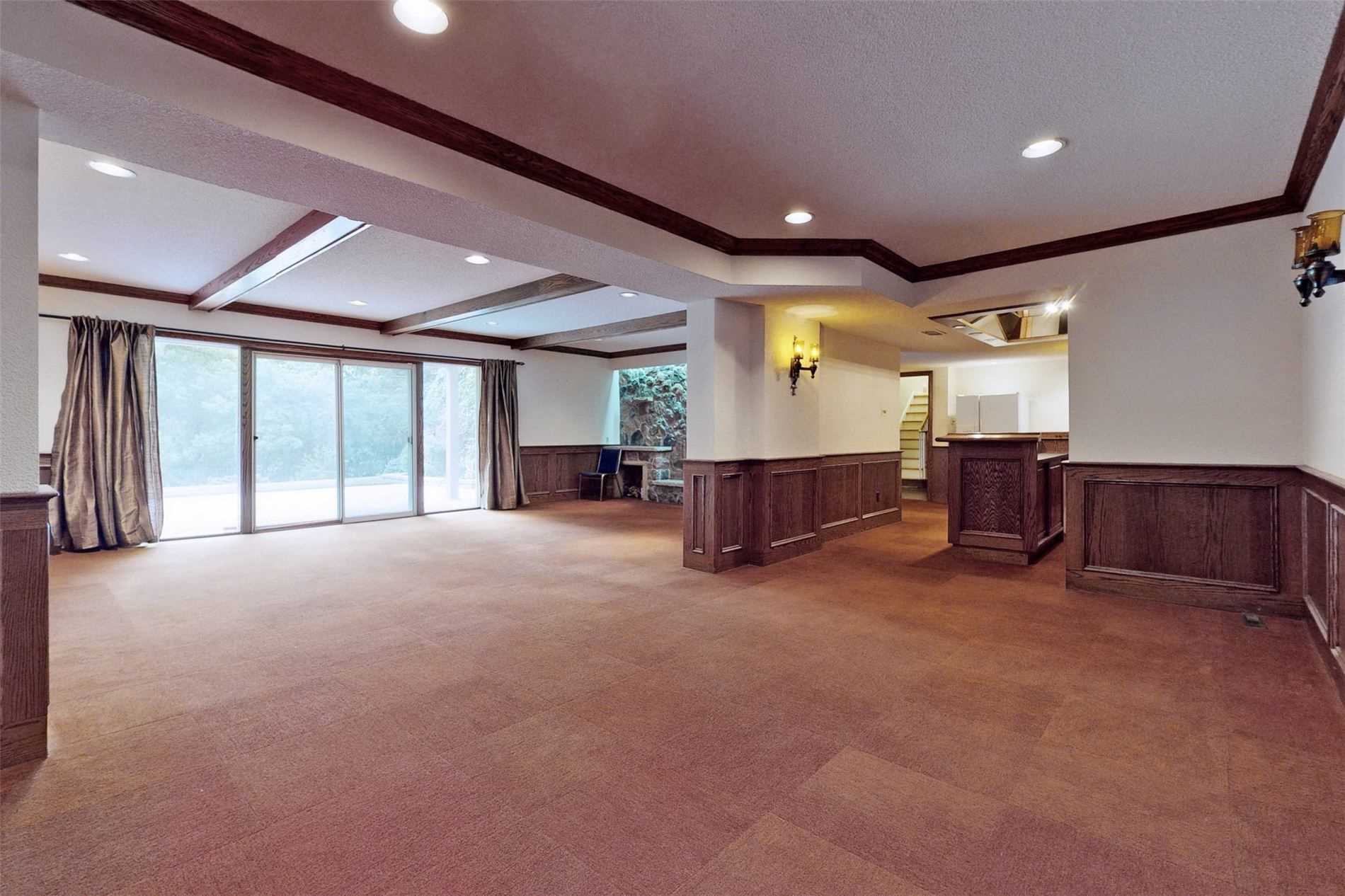 103 Alamosa Drive