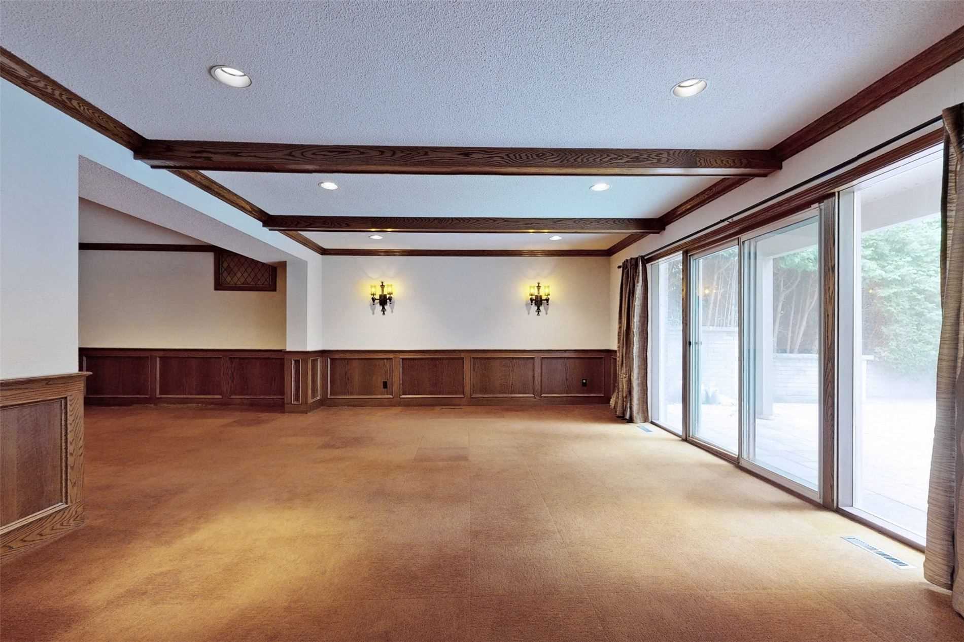 103 Alamosa Drive