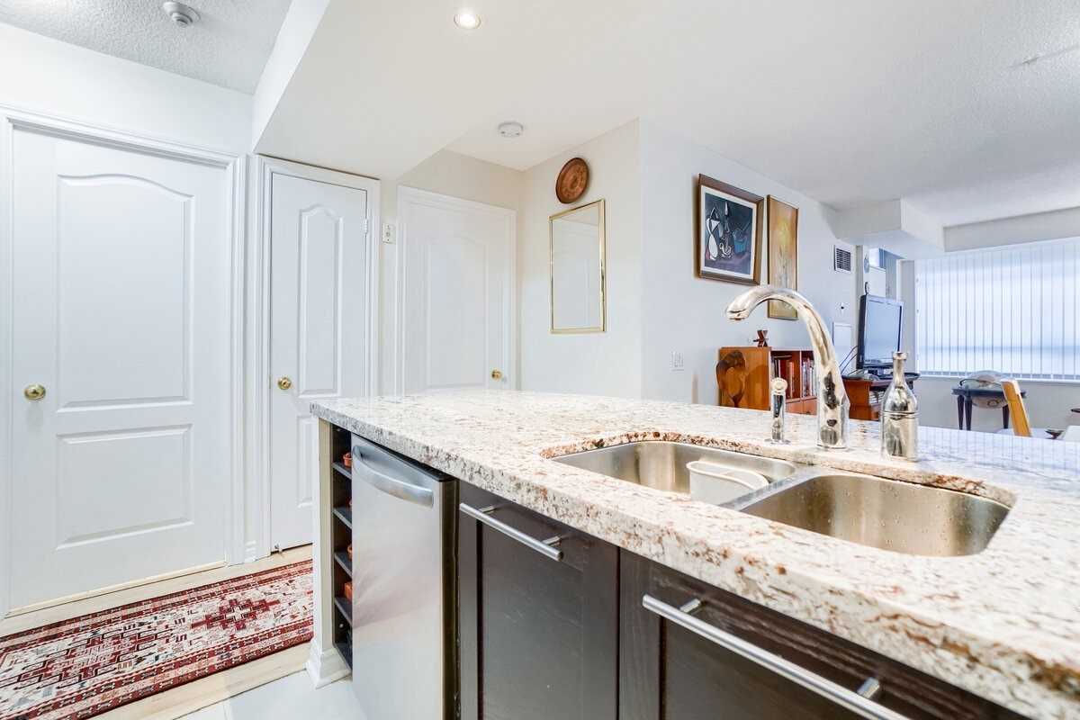 5 Rosehill Avenue #609