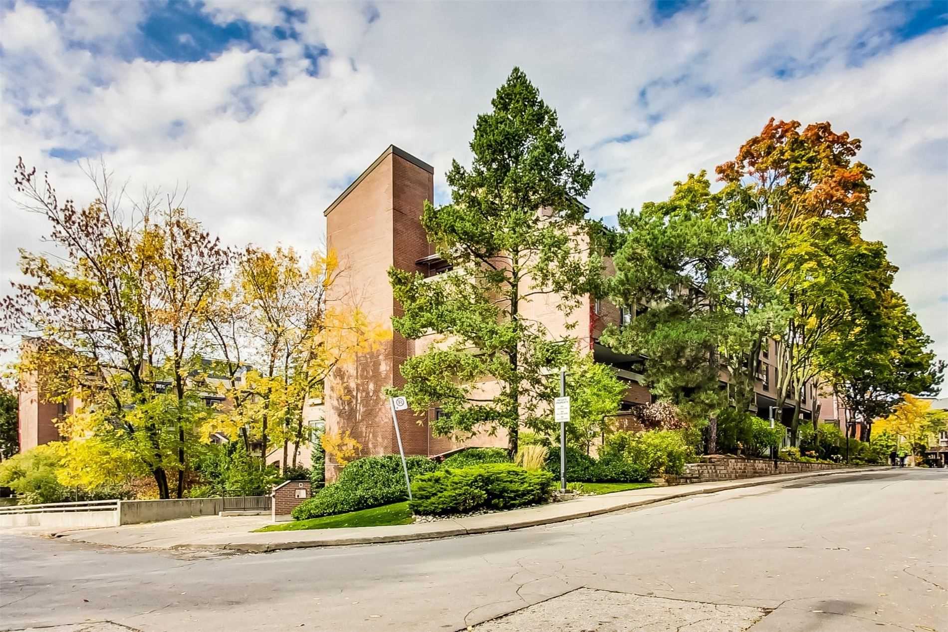 40 Sylvan Valleyway, #518