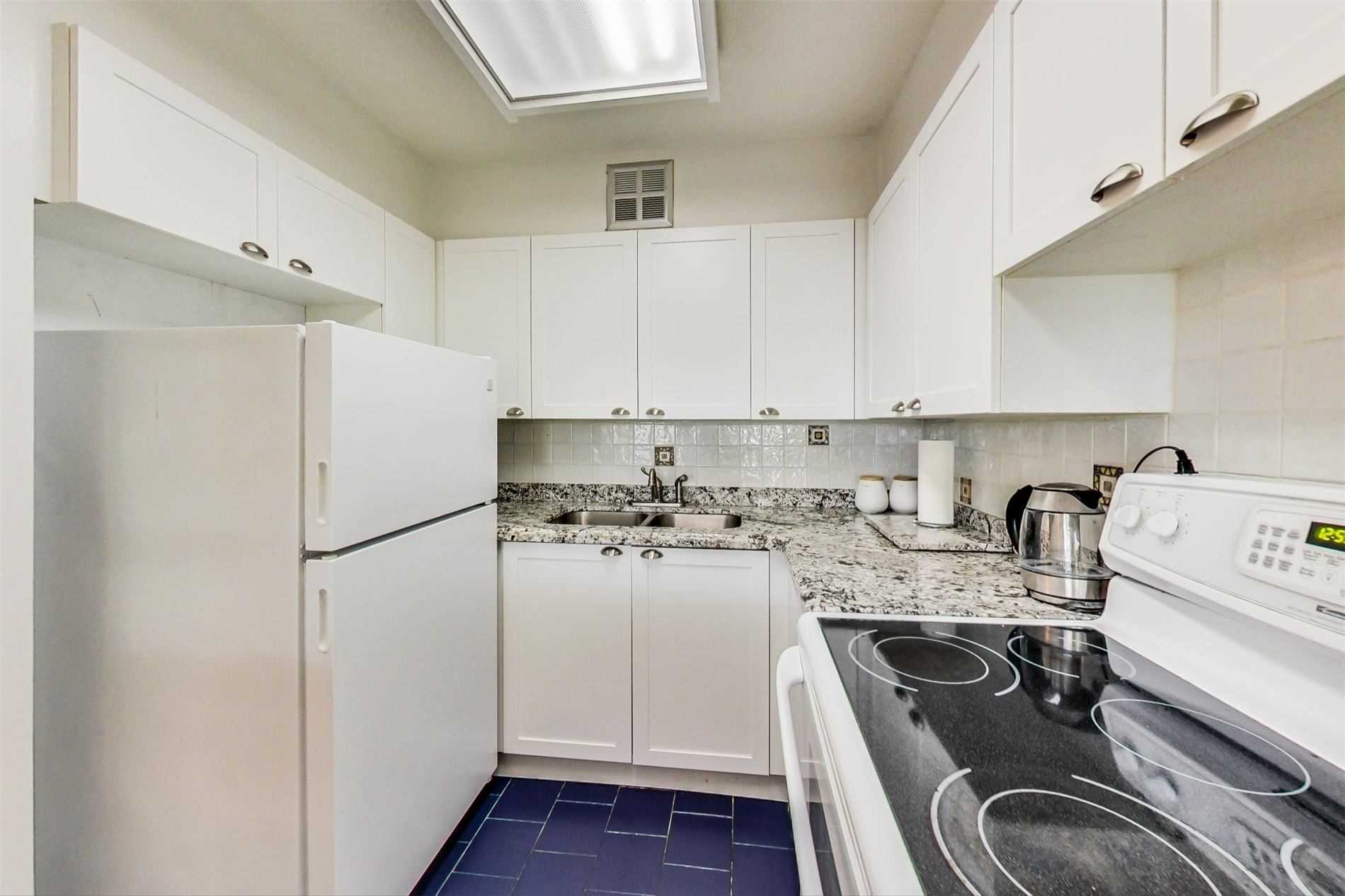 40 Sylvan Valleyway, #518