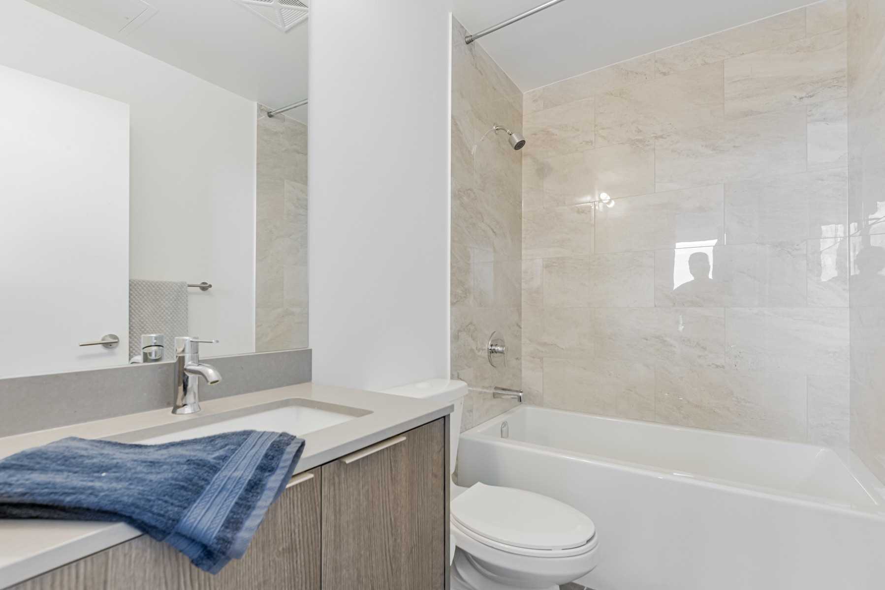 32 Forest Manor Rd, #1310