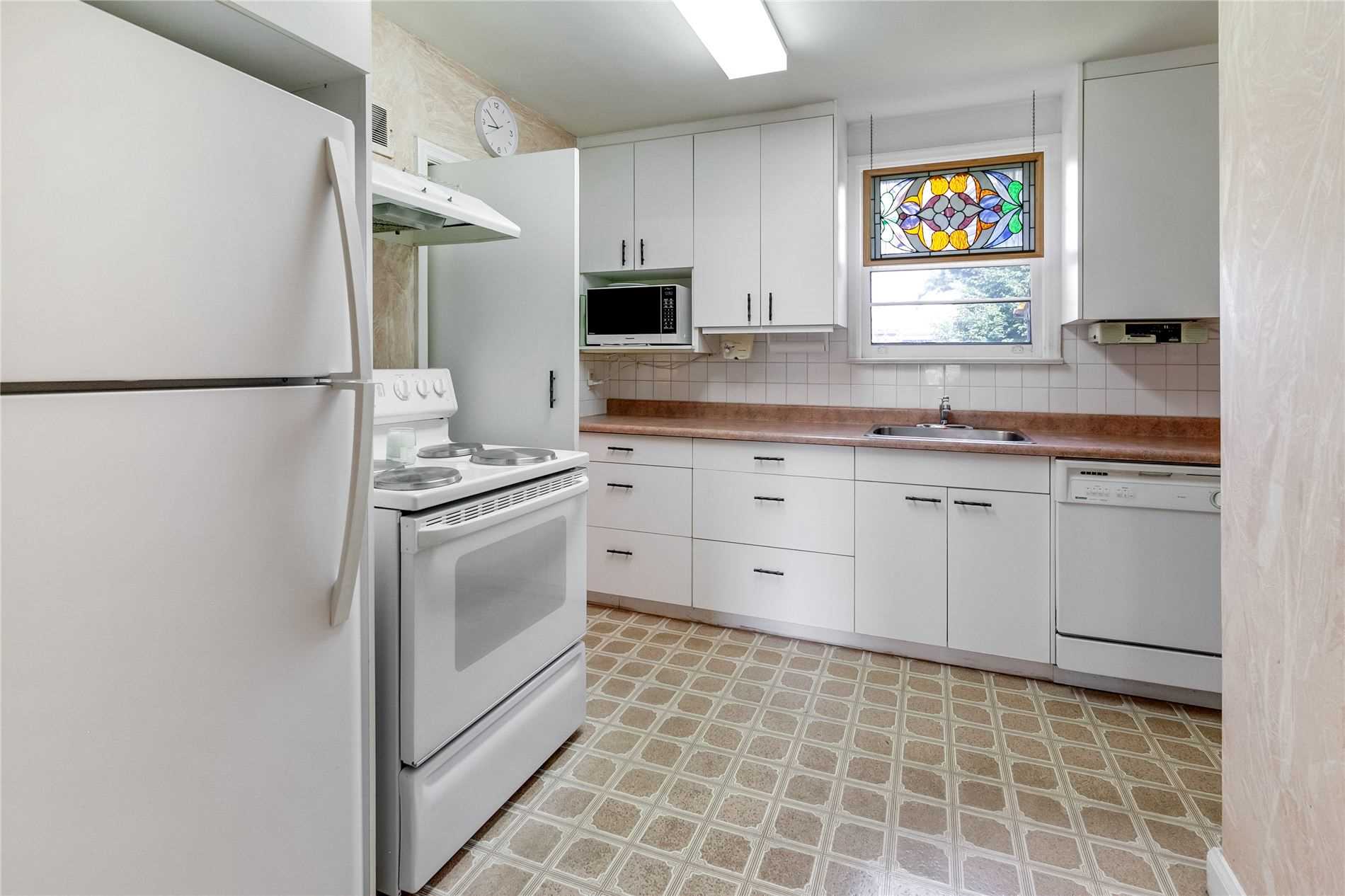 104 Laurelcrest Ave